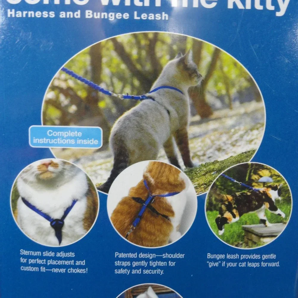 Kitty Pet Safe Come with me RED harness and leash~NWT~Bungee leash~Outdo…